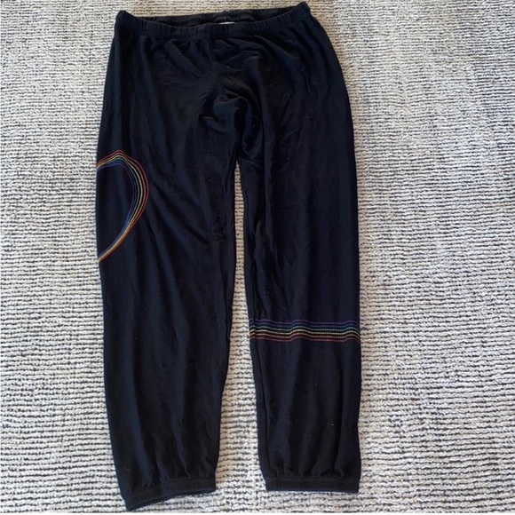 Lauren Moshi Pants - Embroidered Heart Tanzy Black Sweatpant